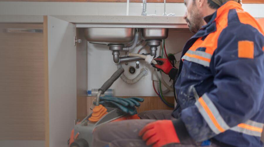 Professional tankless water heater installation services in Greentown, OH